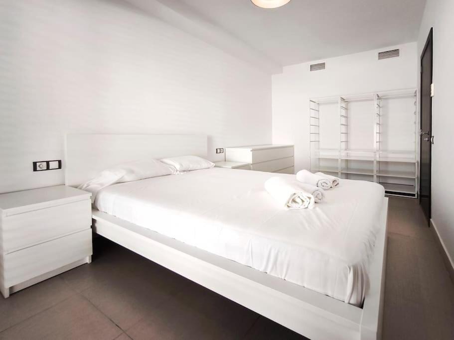 Moderno Apartamento Duplex En Terrassa Centro Extérieur photo