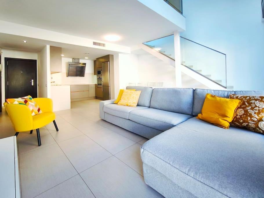 Moderno Apartamento Duplex En Terrassa Centro Extérieur photo