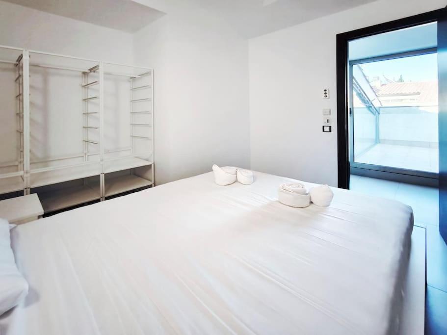 Moderno Apartamento Duplex En Terrassa Centro Extérieur photo
